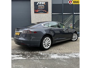 Tesla Model S 75D