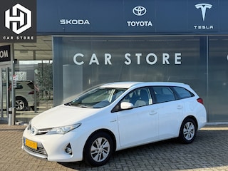 Toyota Auris Touring Sports 1.8 Hybrid Aspiration Navi Camera Dealer Onderhouden