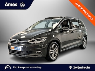 Volkswagen Touran 1.5 150pk TSI Highline 7p Navigatie 'Discover Media' | Velgen 'Salvador', 17 inch lichtmetaal | Panoramaschuif-kanteldak