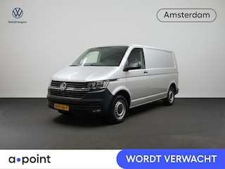 Volkswagen Transporter 2.0 TDI L2H1 32 110 pk | Navigatie via App | Trekhaak | Parkeersensoren achter | Cruise control |