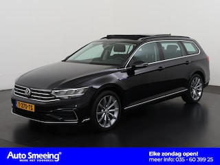 Volkswagen Passat Variant 1.4 TSI PHEV GTE | Panoramadak | Trekhaak | Camera | Digital Cockpit | Zondag Open!