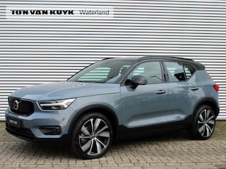 Volvo XC40 Recharge P8 AWD R-Design Automaat / 20" velgen / Trekhaak / BLISS / Google Maps navi
