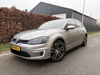 Volkswagen Golf 1.4 TSI GTE / AUTOMAAT / NAVI / CRUISE / STOELVERWARMING