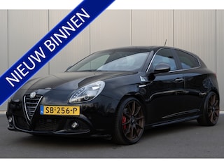 Alfa Romeo Giulietta 1.7 TBi Quadrifoglio | PANO | LEDER | CLIMATE