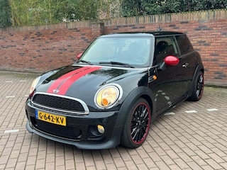 Mini John Cooper Works 1.6 - Panorama - JCW package - Meeneemprijs