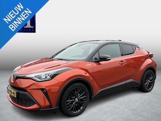 Toyota C-HR 2.0 Hybrid Launch Edition | APPLE CARPLAY | VOORSTOELEN VERWARMD | CRUISE CONTROL + LANE ASSIST | ACHTR. RIJ CAMERA | DODEHOEK DETECTIE | ELKT. STOELEN |  RIJKLAARPRIJS incl. 12mnd BOVAG |