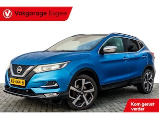 Nissan Qashqai 1.3 141 PK DIG-T Tekna + | Leer | Panodak | Camera | Trekhaak | | Clima | Pdc | 19 INCH LMV | Stoel Verw | DAB Audio |