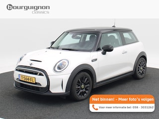 Mini Mini Electric Classic 33 kWh | Cruise Control | Stoelverwarming | Climate Control | Navigatie | CarPlay | Parkeersensoren | 26.956 Km!!