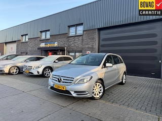 Mercedes-Benz B-klasse 180 Ambition | 2E EIGENAAR | 12MND GARANTIE | AUTOMAAT | CRUISE | NAVI | XENON | LMV |
