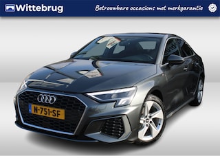 Audi A3 Limousine 30 TFSI 110pk S edition S-Tronic Automaat / Panorama dak / LED / LM velgen / Navigatie / Parkeersensoren A / APP