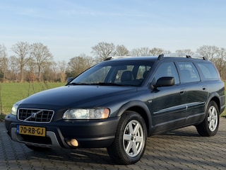 Volvo XC70 2.5T AWD AUT XENON LEDER CARPLAY STLVRW SUPER MOOI