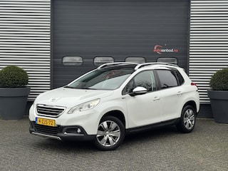 Peugeot 2008 1.2 PureTech Style | Panoramadak | Navigatie | Cruise Control | Lichtmetalen Velgen |