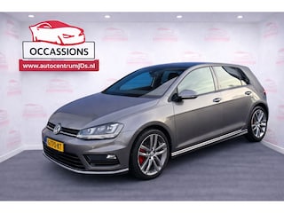 Volkswagen Golf 1.4 TSI ACT Connected Series R Line binnen / buiten met Panodak !