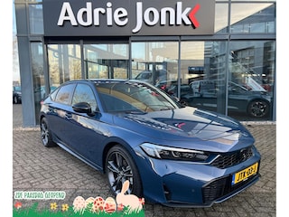 Honda Civic 2.0 e:HEV Sport | FULL HYBRID | 18 INCH | APPLE & ANROID AUTO | CAMERA | STUUR + STOELVERWARMING | NAVIGATIE |
