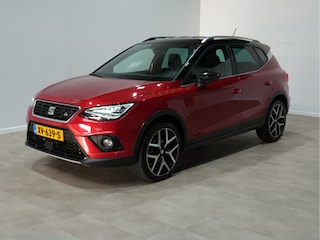 Seat Arona 1.5 TSI EVO FR Business Intense Navigatie Camera Keyless Acc Carplay Parkass. 29