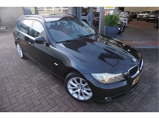 BMW 3-serie Touring 318i Business Line