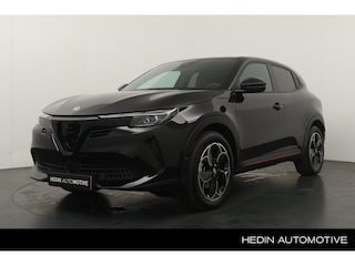 Alfa Romeo Junior Elettrica Speciale 54 kWh | Elektrische achterklep |Elektrisch bedienbare stoel | Stoelverwarming | Keyless | Adaptive Cruise control