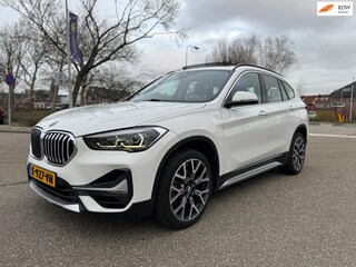 BMW X1 SDrive18i High Executive Vol Optie’s……..