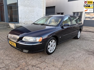 Volvo V70 2.4 Summum LPG Automaat