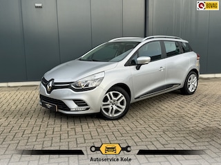 Renault Clio Estate 1.2 16V Life * Navigatie * Parkeersensoren * Cruise Control *