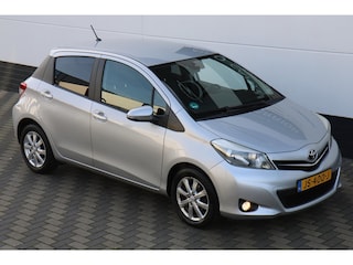 Toyota Yaris 1.3 VVT-i 99PK Aspiration Camera Airco Cruise !!