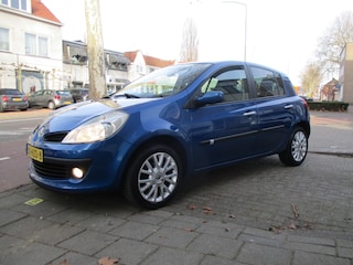 Renault Clio 1.2 TCE Collection 5-drs / AIRCO / NW-STAAT / 109dkm