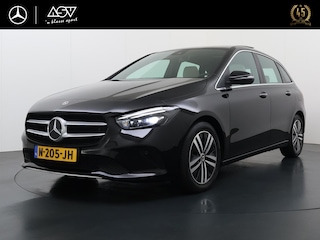 Mercedes-Benz B-klasse 180 Luxury Business Solution | Panorama - Schuifdak | Memory Seats | Achteruitrij Camera | Parkeersensoren Voor + Achter | Multibeam LED