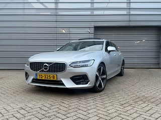 Volvo V90 T4 190PK Business Sport | Panoramadak | HK Audio | Trekhaak | Geheugen | Head-up