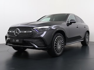Mercedes-Benz GLC 300e 4MATIC Sport Edition | Panorama - Schuifdak | Trekhaak Wegklapbaar | Niveauregeling | 360° Camera | Digital Light | Burmester 3D Surround Sound | Memorystoelen | Verwarmd Stuurwiel