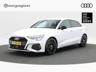 Audi A3 Sportback 35 TFSi S-Line 150 Pk Automaat | Virtual Cockpit | Adaptive Cruise | LED | Zwarte Hemel | CarPlay | 19 Inch | 93.140 Km!