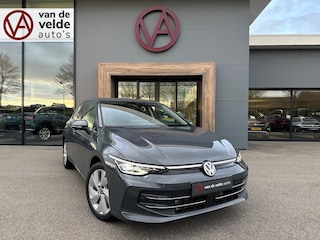 Volkswagen Golf 1.5 eHybrid 204pk Style | Camera | IQ light | Trekhaak | Head-up | Rijklaar incl. garantie