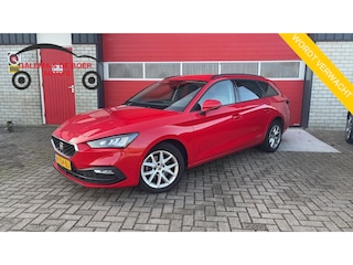 Seat Leon Sportstourer 1.0 TSI Style Business Intense TREKHAAK / BEATS AUDIO / FULL LED / CAMERA / NAVI / CARPLAY / STOELVERW / STUURVERW / NL-AUTO
