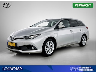 Toyota Auris Touring Sports 1.8 Hybrid Executive | Panoramadak |