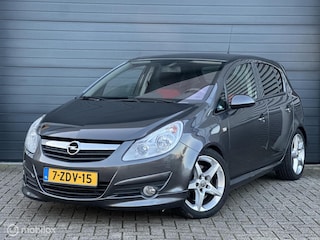 Opel Corsa 1.6-16V GSI 150 PK | Airco | 5 Deurs |