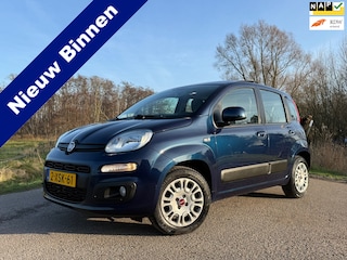 Fiat Panda 0.9 TwinAir Lounge Automaat slechts 34.396 km Panoramadak Airco 1e Eigenaar BT/USB/12V