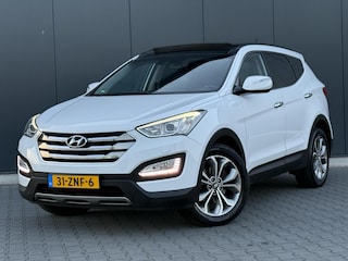 Hyundai Santa Fe 2.4I GDI 4WD i-Catcher 7-Persoons - Pano - Leder - Dealer Onderhouden