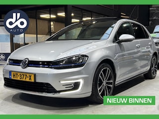 Volkswagen Golf 1.4 TSI GTE PANO I NAVI + CAMERA I STOEL V.W. I ZEER GOED ONDERHOUDEN