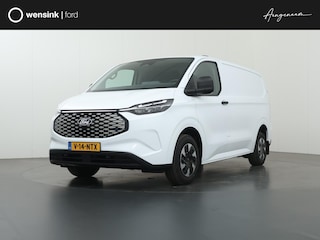 Ford Transit Custom 320 | L1 H1 | TREND | 65 kWh | 328 KM RANGE | CLIMATE CONTROL | CARPLAY / ANDROID AUTO | STOELVERWARMING | SPIEGEL VERWARMING | ACHTERUITRIJCAMERA | VOORRUITVERWARMING | LAADRUIMTE PAKKET | VOORBEREIDING 2300 KG TREKHAAK