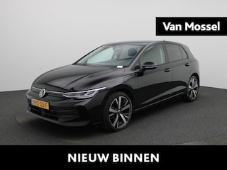 Volkswagen Golf 1.5 eHybrid 50 Edition Navigatie | Camera | Parkeersensoren | Cruise control | 18 Inch Velgen | Airco |