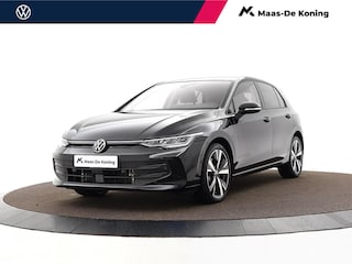 Volkswagen Golf 1.5 204pk eHybrid DSG Life Edition · Camera · Apple/Android Car Play · P-Sensoren · Keyless · 18'' Inch · Garantie t/m 27-05-2029 of 100.000km