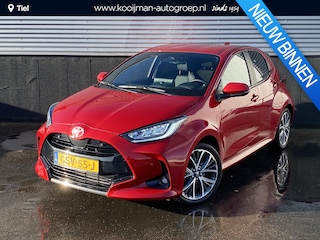 Toyota Yaris 1.5 Hybrid 130 Executive Mega veel luxe, NL-auto, Dodehoekdetectie, stoel- & stuurverwarming, navigatie Apple CarPlay/Android Auto, parkeersensoren v&a, ACC