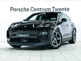 Porsche Macan 4