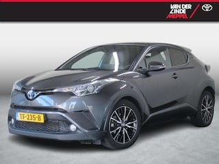 Toyota C-HR 1.8 Hybrid Executive Navi Camera PDC JBL Toyota C-HR 1.8 Hybrid Executive Navi Camera PDC