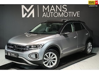 Volkswagen T-Roc 1.5 TSI ACT / PANODAK / VIRTUAL / ACC / KEYLESS / CAMERA / CARPLAY