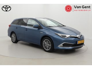Toyota Auris Touring Sports 1.8 Hybrid Lease Exclusive | Leder | Navigatie | LED | Stoelverwarming | Keyless | Cruise Control | Clima | Parkeersensoren voor/achter | Camera | 16 inch | Bluetooth | Rijstrooksensor