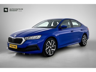Skoda Octavia 1.4 TSI iV PHEV Business Edition| 204PK | LAGE KM! | Perf onderH | Add cruise | Lane Ass | Carplay | TrekH |