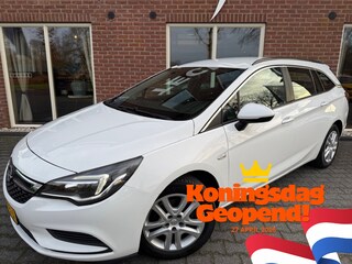 Opel Astra Sports Tourer 1.0 T. Business 105PK NAVI / AIRCO / CRUISE / PDC / ISOFIX