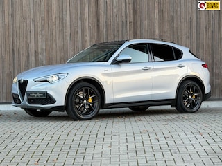 Alfa Romeo Stelvio 2.0 T AWD Sprint / Pano / Bianco Lunare /