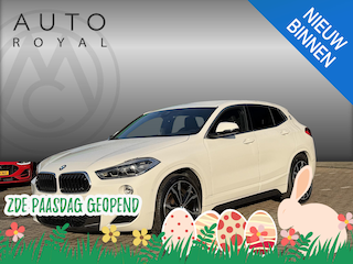 BMW X2 sDrive20i High Executive AUTOMAAT | LEDER | DODEHOEK DETECTIE | ACHTERUIT RIJ CAMERA | SPORT STOELEN| KEYLESS ENTRY/GO|NAVIGATIE | BI- XENON KOPLAMPEN | STOEL VERWARMING |