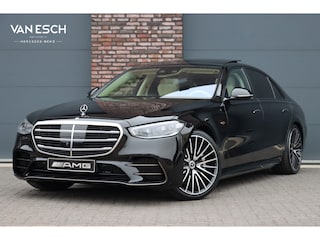 Mercedes-Benz S-klasse 580 e 4MATIC Lang AMG Line | Airmatic | Achterasbesturing | Distronic+ | Chauffeurspakket | Zonweringpakket | Massage | Stoelventilatie | MBUX Tablet | Vlakkenverwarming | Soft-Close |